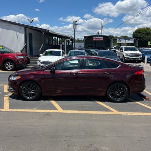 FORD FUSION SE - 3