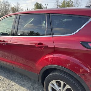 FORD ESCAPE SE - 5