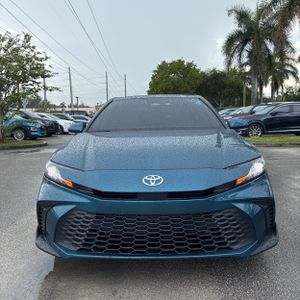 2025 Toyota CAMRY SE thumbnail 14