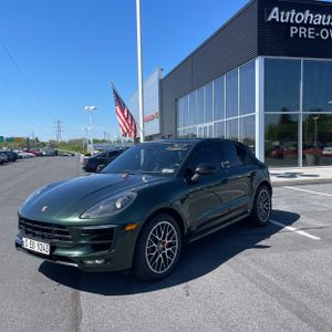 PORSCHE MACAN GTS - 1