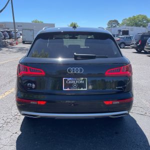 AUDI Q5 PREMIUM PLUS - 7