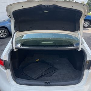صورة مصغرة 42 لـ 2021 Toyota COROLLA LE