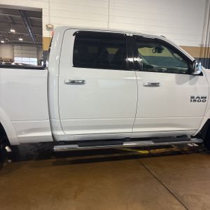 Ram 1500 Laramie - 10