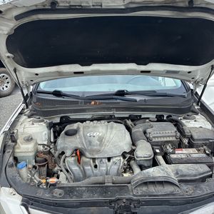 2011 Hyundai SONATA SE 缩略图 38