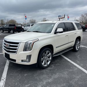 CADILLAC ESCALADE LUXURY - 1