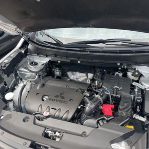 صورة 42 لـ 2026 Mitsubishi OUTLANDER SPORT 2.0 S
