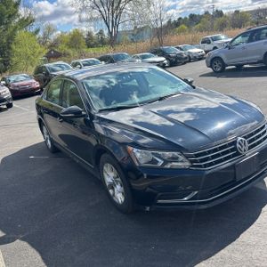 VOLKSWAGEN PASSAT 1.8T S - 10