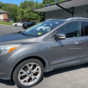 صورة 2 لـ 2013 FORD ESCAPE TITANIUM