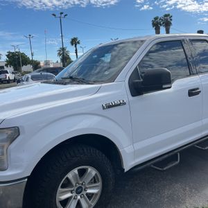 FORD F-150 XLT - 2