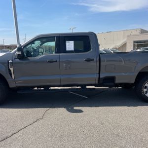 FORD F-250 XLT - 4