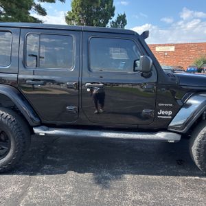صورة 11 لـ 2018 JEEP WRANGLER UNLIMITED SAHARA