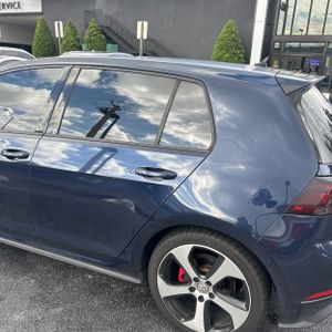 VOLKSWAGEN GOLF GTI S - 6