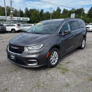 2022 Chrysler PACIFICA TOURING L — фото 1