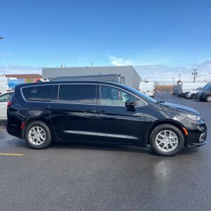 CHRYSLER PACIFICA SELECT - 10