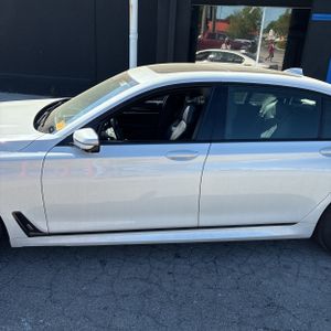 BMW 7 SERIES 750I - 4