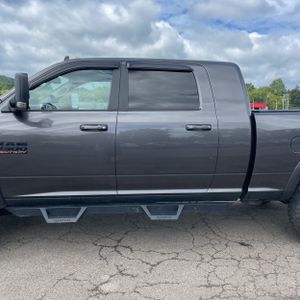 2017 RAM 2500 LARAMIE 照片 4