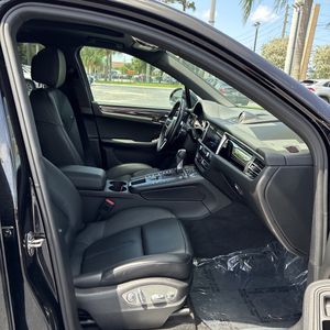 صورة مصغرة 33 لـ 2021 Porsche MACAN S