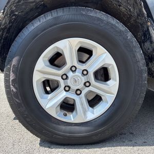 2018 Toyota 4RUNNER SR5 PREMIUM — фото 17