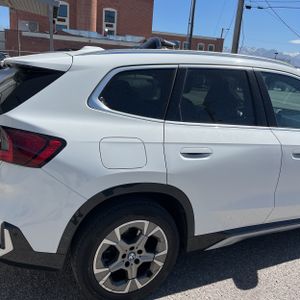 BMW X1 XDRIVE28I - 9