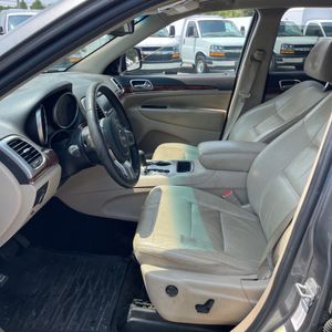 صورة مصغرة 32 لـ 2012 JEEP GRAND CHEROKEE LIMITED