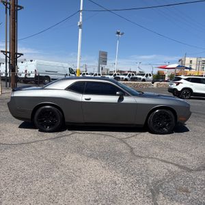 DODGE CHALLENGER - 10