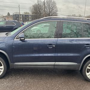 VOLKSWAGEN TIGUAN LE - 4