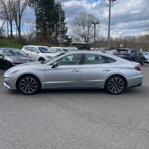 HYUNDAI SONATA SEL PLUS - 3