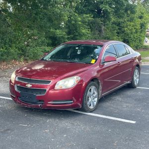 2011 Chevrolet MALIBU LT — фото 1