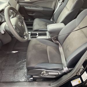 صورة 69 لـ 2016 Honda CR-V LX