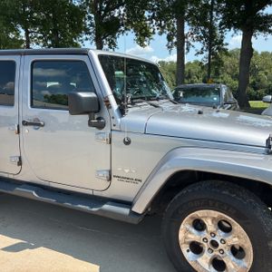 صورة 11 لـ 2015 JEEP WRANGLER UNLIMITED SAHARA