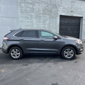 FORD EDGE SEL - 10