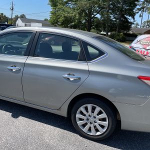 NISSAN SENTRA SV - 6