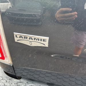 2017 RAM 3500 LARAMIE photo 23