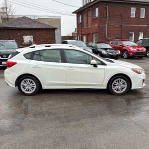 SUBARU IMPREZA PREMIUM - 10