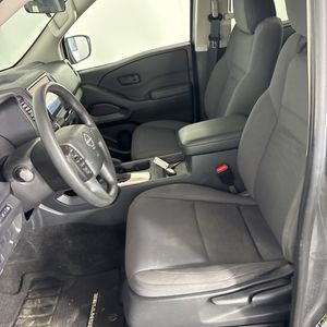 صورة مصغرة 29 لـ 2022 Nissan FRONTIER S