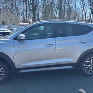 HYUNDAI TUCSON SEL - 4