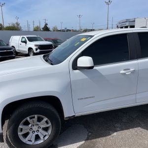 CHEVROLET COLORADO LT - 2