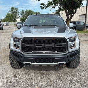 صورة 57 لـ 2019 FORD F-150 RAPTOR