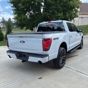 2025 FORD F-150 XLT photo 8