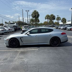 صورة 3 لـ 2016 Porsche PANAMERA 4
