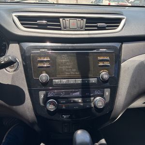 صورة مصغرة 37 لـ 2015 Nissan ROGUE SV