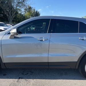 CADILLAC XT4 LUXURY - 4