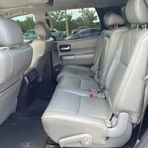 2016 Toyota SEQUOIA LIMITED — миниатюра 34