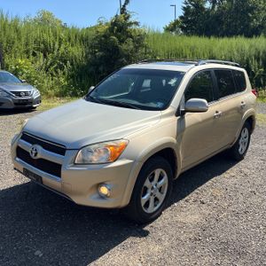 2010 Toyota RAV4 LIMITED — фото 1