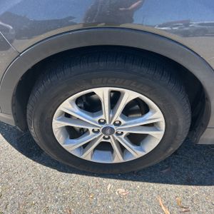 صورة مصغرة 17 لـ 2018 FORD ESCAPE SE