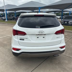 HYUNDAI SANTA FE SPORT 2.4L - 7