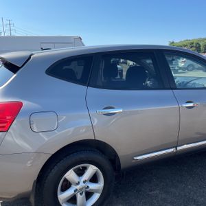 2013 Nissan ROGUE S 照片 9