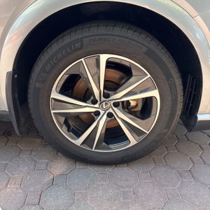 صورة مصغرة 18 لـ 2023 Lexus RX 350 PREMIUM