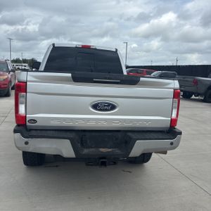 FORD F-250 SUPER DUTY LARIAT - 7