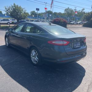 FORD FUSION SE - 5